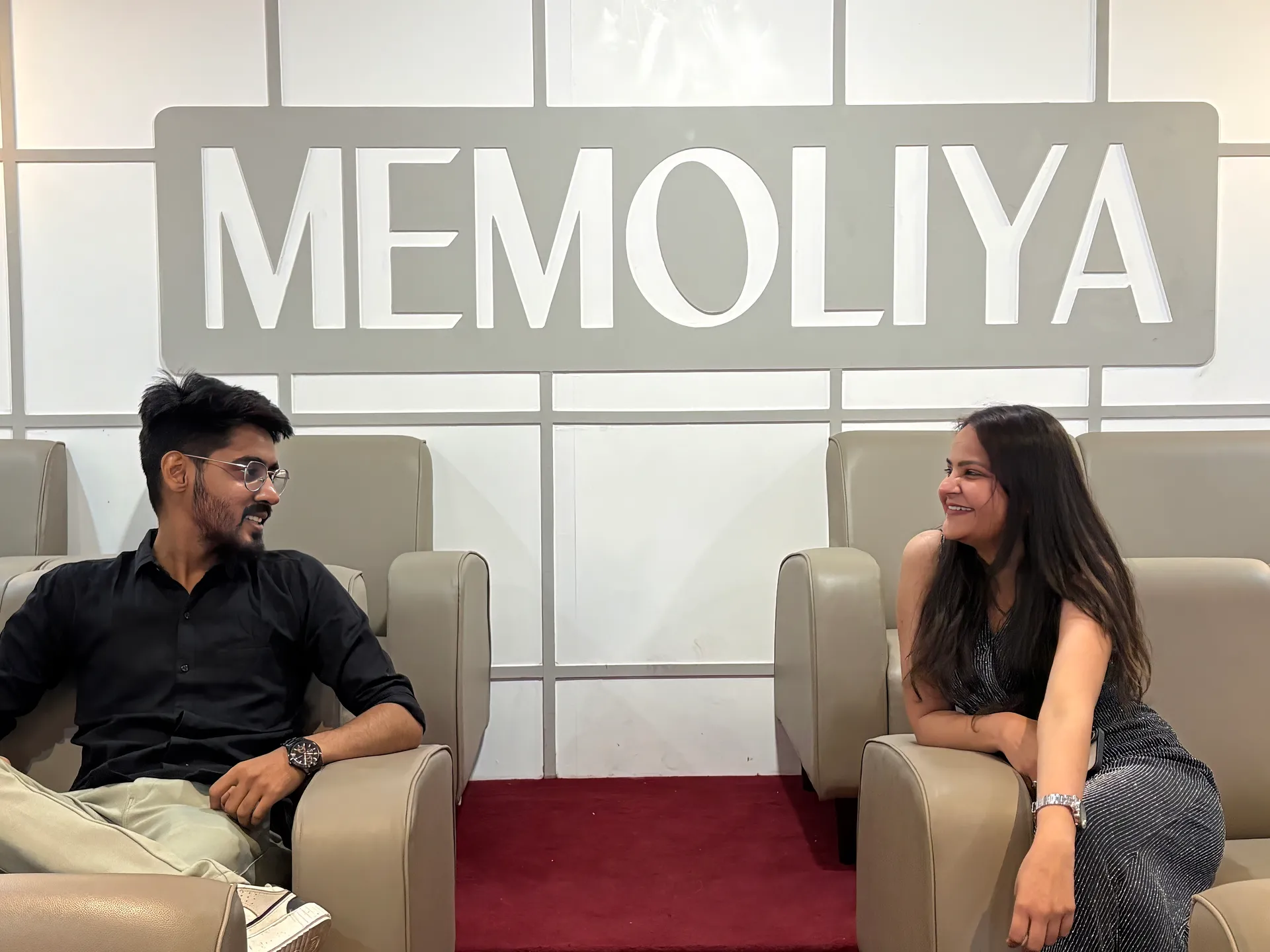 Couple Seating at Memoliya Theatre